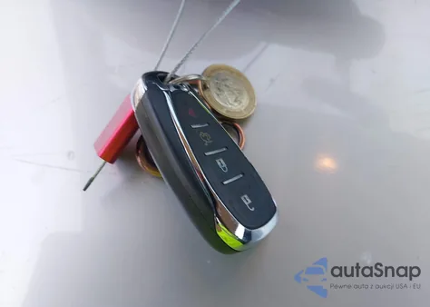 2018 Chevrolet Cruze Lt Manual from USA, damaged, VIN 1G1BG5SE5J7150116